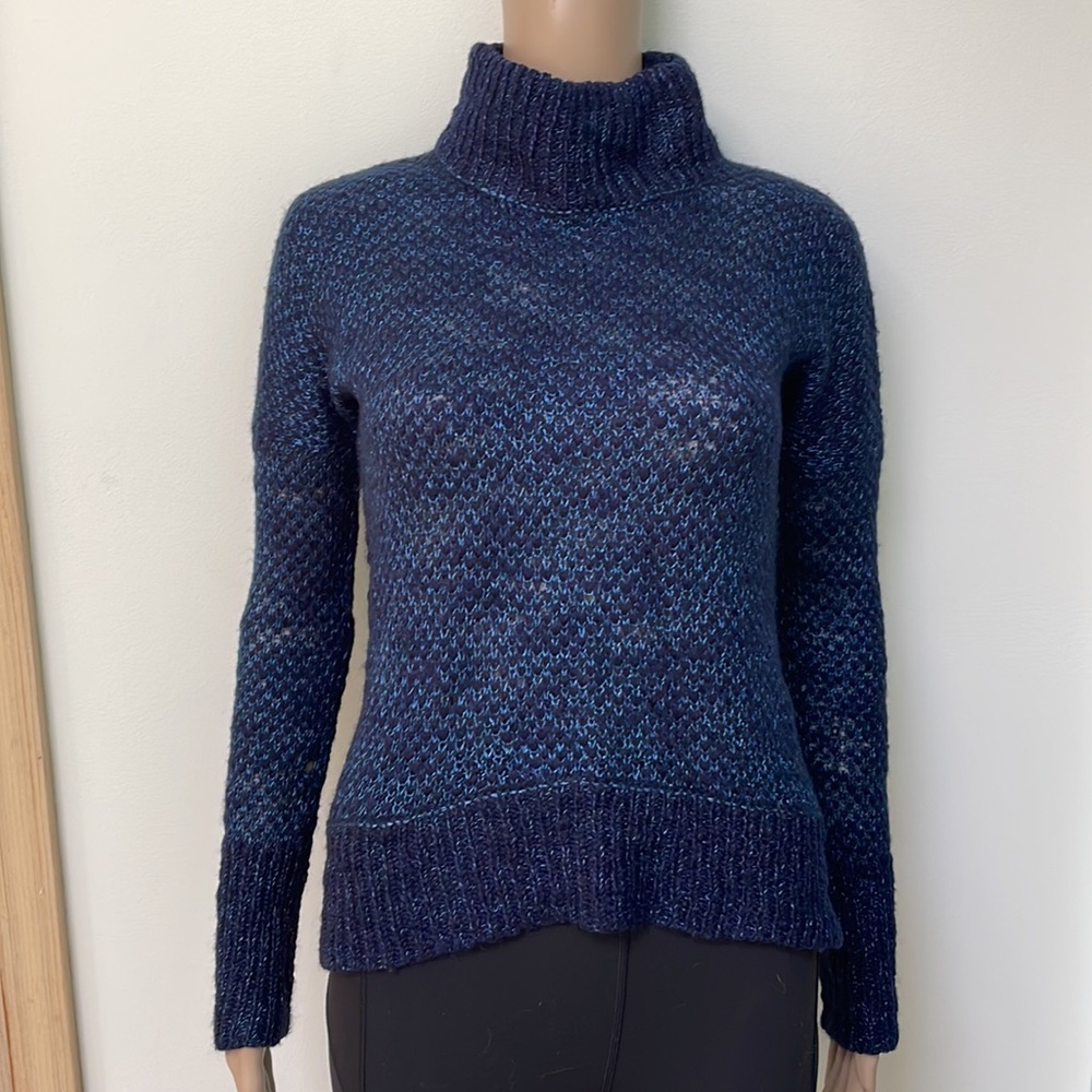 Theory Sutton Athos mock neck sweater